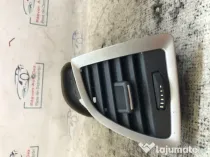 Grila ventilatie stanga Opel Astra J 2011