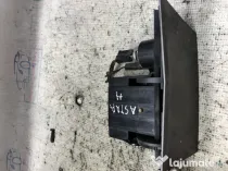 Priza bricheta auxiliara Opel Astra H 2012