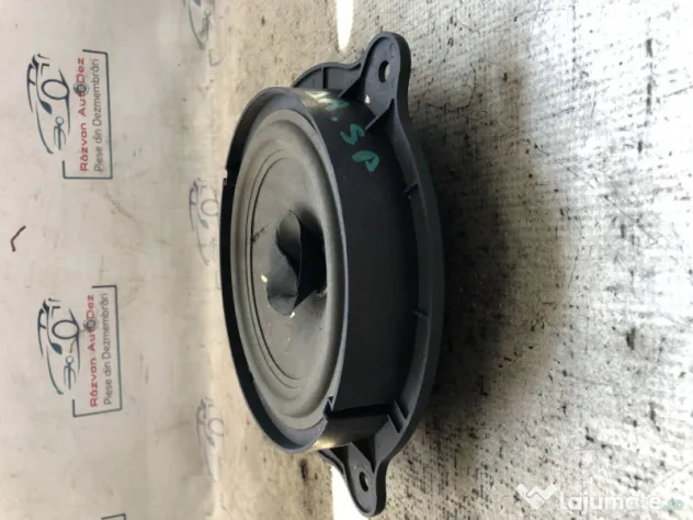 Boxa dreapta spate Nissan Qashqai 2012