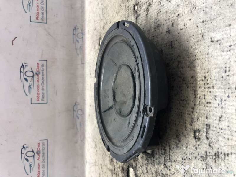 Boxa dreapta fata Volkswagen Sharan 2012