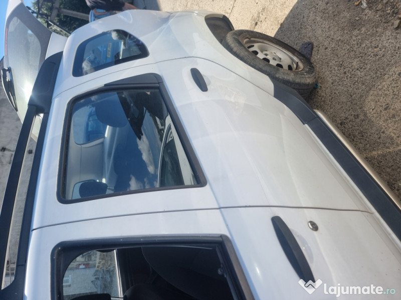 Usa stanga spate Dacia Duster 2013
