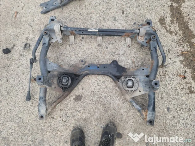 Jug motor BMW Seria 1 F20 2.0 Motorina 2012