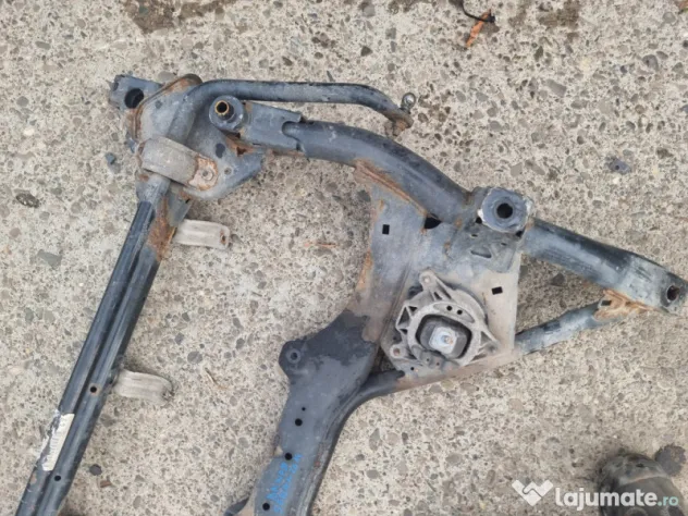 Jug motor BMW Seria 1 F20 2.0 Motorina 2012