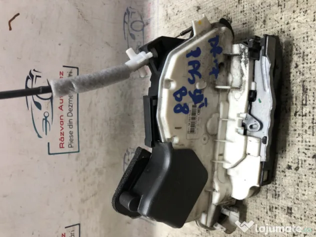Broasca dreapta fata Volkswagen Passat B8 2016