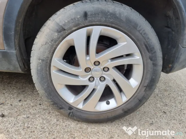 Janta Aliaj La Bucata Land Rover Discovery 2015