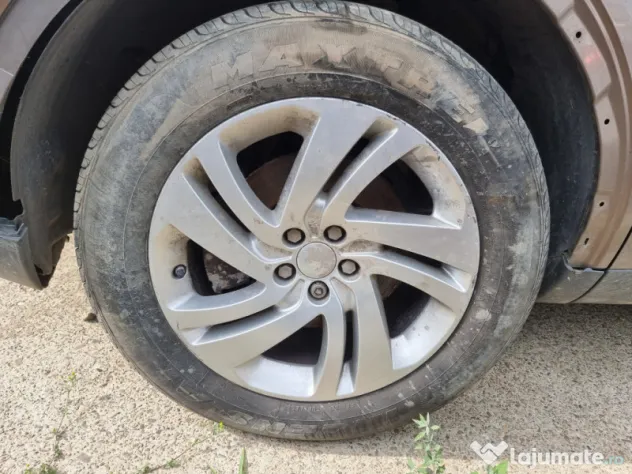 Janta Aliaj La Bucata Land Rover Discovery 2015