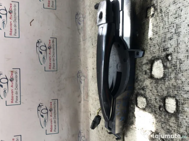 Maner exterior dreapta fata Nissan Qashqai 2014