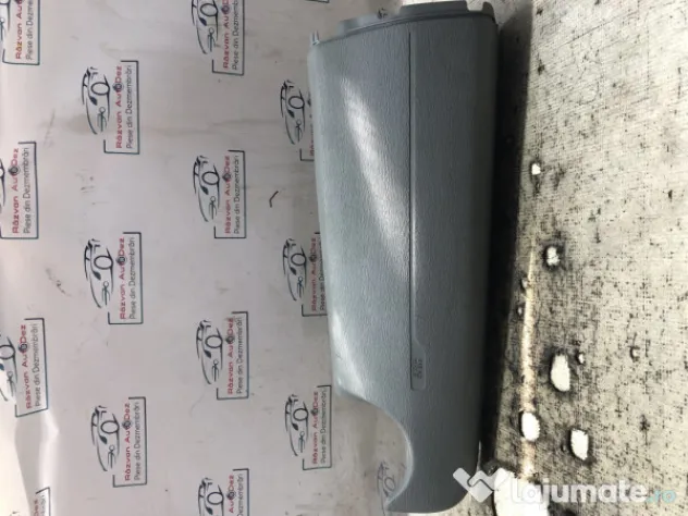 Airbag pasager UK Dacia Duster 1.6 Benzina 2014