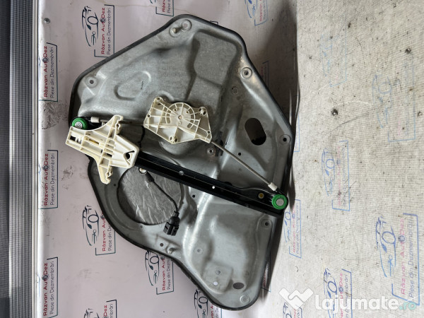 Macara geam stanga spate Volkswagen Golf 5 2008