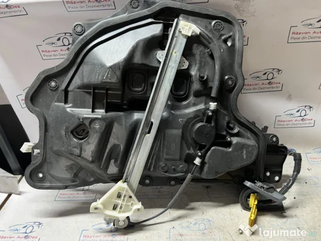 Macara geam stanga fata Mazda 6 2014