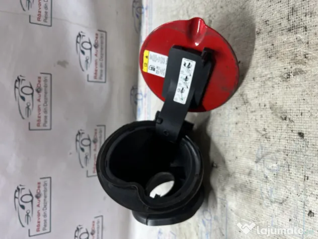 Usita rezervor Ford Focus 3 1.0 Benzina 2015