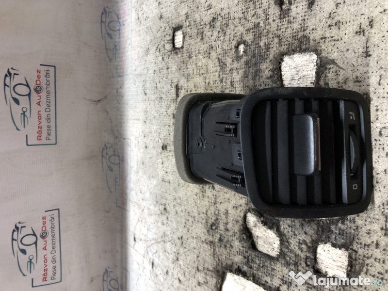 Grila ventilatie stanga Skoda Yeti 2012
