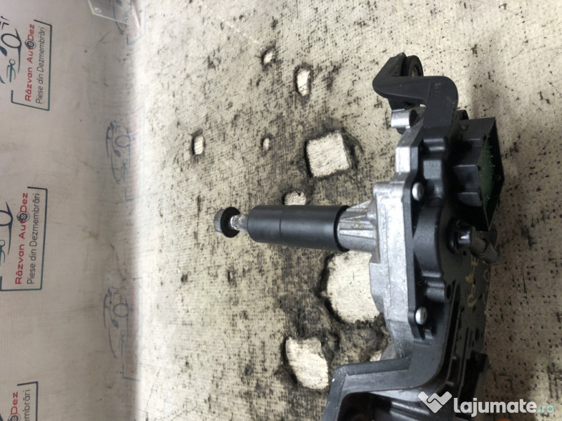 Motoras stergator hayon Volkswagen Golf 6 break 2010