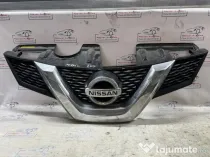 Grila bara fata Nissan X-Trail 2015