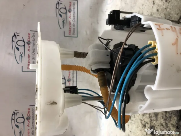 Pompa rezervor benzina BMW Seria 2 F46 1.5 2016