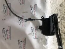 Broasca dreapta spate Renault Clio 4 2015