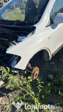 Aripa Stanga Fata Suzuki SX4 2015