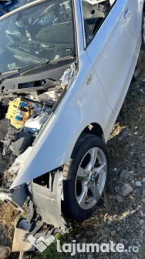 Aripa Stanga Fata BMW Seria 1 E88 2012