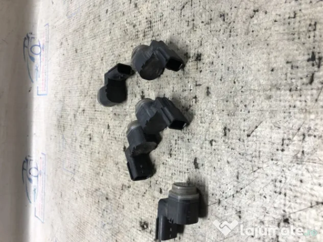 Senzori parcare fata Nissan Qashqai 2014