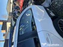 Aripa Stanga Spate Skoda Octavia 2 Break 2012