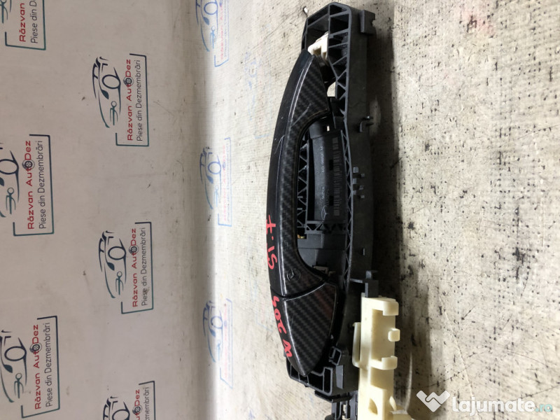 Maner exterior stanga fata Mercedes C-Class W204 2014