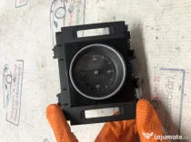 Ceas bord analogic Volkswagen Passat B8 2016