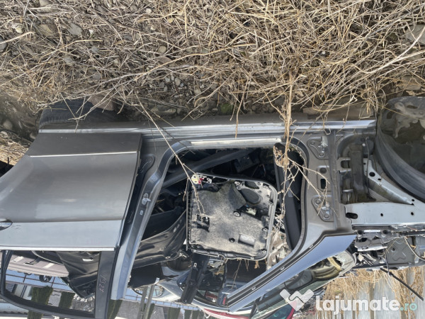 Prag stanga plastic Mercedes E-Class W212 2012