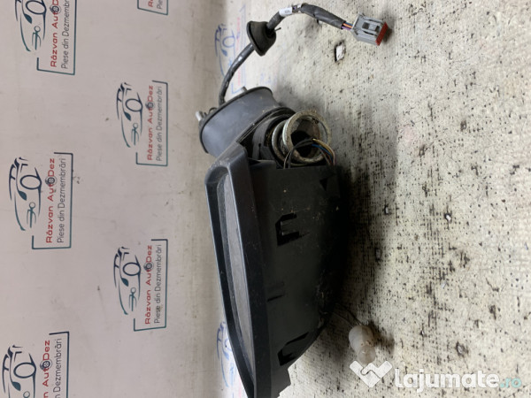 Oglinda dreapta incompletă Ford Kuga 2.0 Motorina 2008
