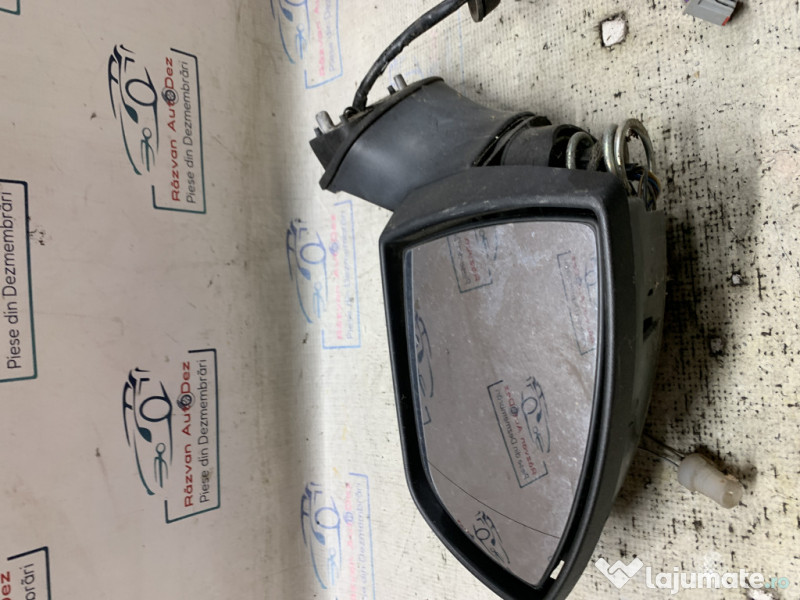 Oglinda dreapta incompletă Ford Kuga 2.0 Motorina 2008