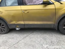 Prag dreapta plastic Volkswagen T-Roc 1.5 Benzina 2018