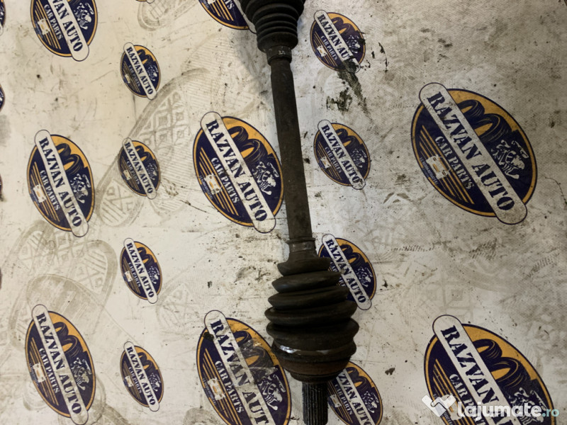 Planetara dreapta fata Renault Captur 1.5 Motorina 2014