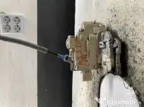 Broasca stanga spate Audi A3 8V - Motorina 2016