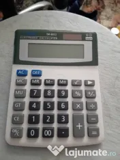 Calculator mic de birou 