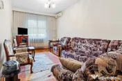 Vilă tip bloc 12 camere, 2 garaje 2 boxe zona Tomis 1 Flăm