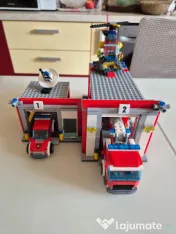 Stație pompieri + Set plăci de drum Lego!!! 