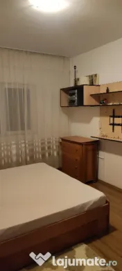 Vand/Schimb apartament 2 camere Rezervelor 72 in primul rand de blocuri 
