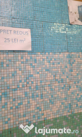 Mozaic din sticla pentru piscine si bai