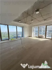 Apartament premium cu 4 camere si Terasa 40mp 