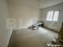 Apartament 3 camere, semifinisat, zona Piata Decebal
