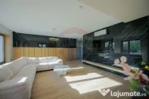 De vânzare Vilă cu 8 camere în Sânmartin, 290 mp util...