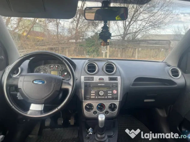 Ford Fiesta Cross