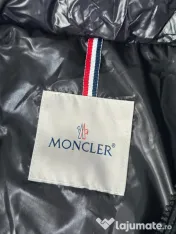 Geaca moncler cu puf 