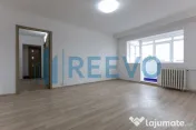 Apartament 3 camere semidecomandat – Str. Pictor Theodo... 