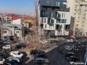 Garsoniera la intersectia Mihalache cu Averescu