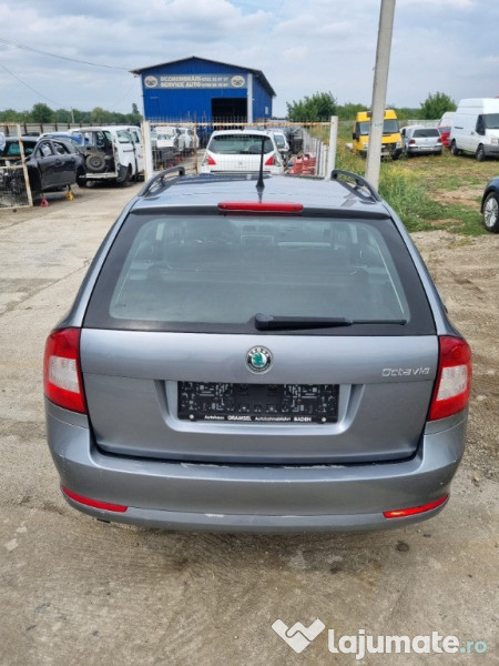 Dezmembrez Skoda Octavia II Facelift Break 1.2 TSI CBZB 105 cai