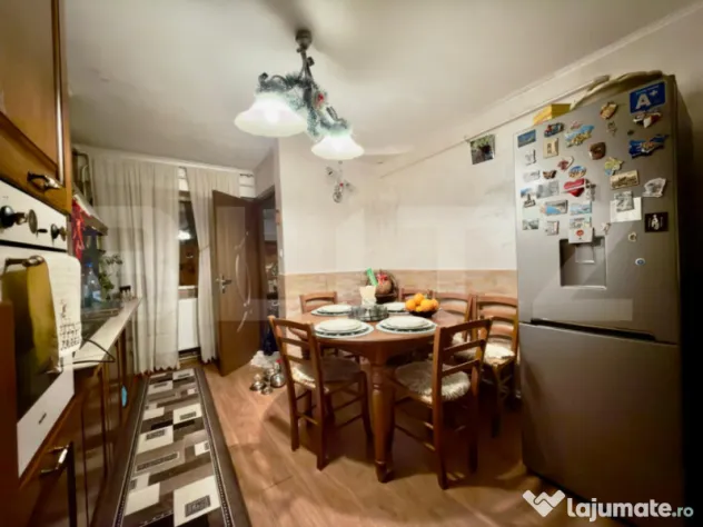 Apartament 3 camere, 75 mp, zona Orizont-Craiovița Nouă