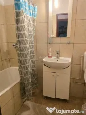 Piata Salajan, garsoniera parter bloc, intrare separata ! 