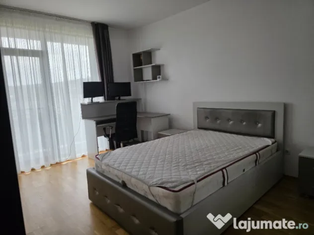 Inchiriez apartament 2 camere decomandat cartier Borhanci