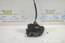 Broasca incuietoare usa dreapta spate 117684104 Volkswagen V