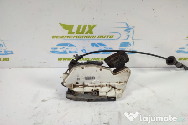 Broasca usa stanga spate 5k4839015q Volkswagen VW Golf 7 [20